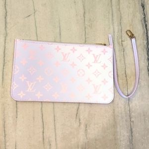 Louis Vuitton Pouchette Sunrise Pastel
